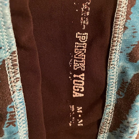 cute Victoria’s Secret shorts - Picture 3 of 3